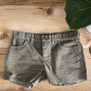 Carve Designs Oahu Shorts size 6
